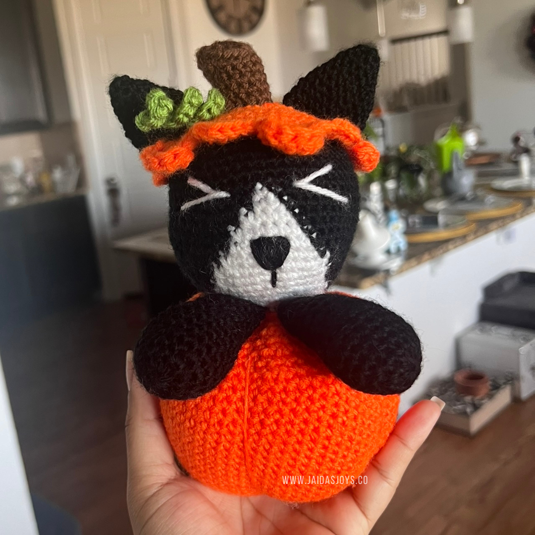 Pump-kitty Cat - Crochet Pattern